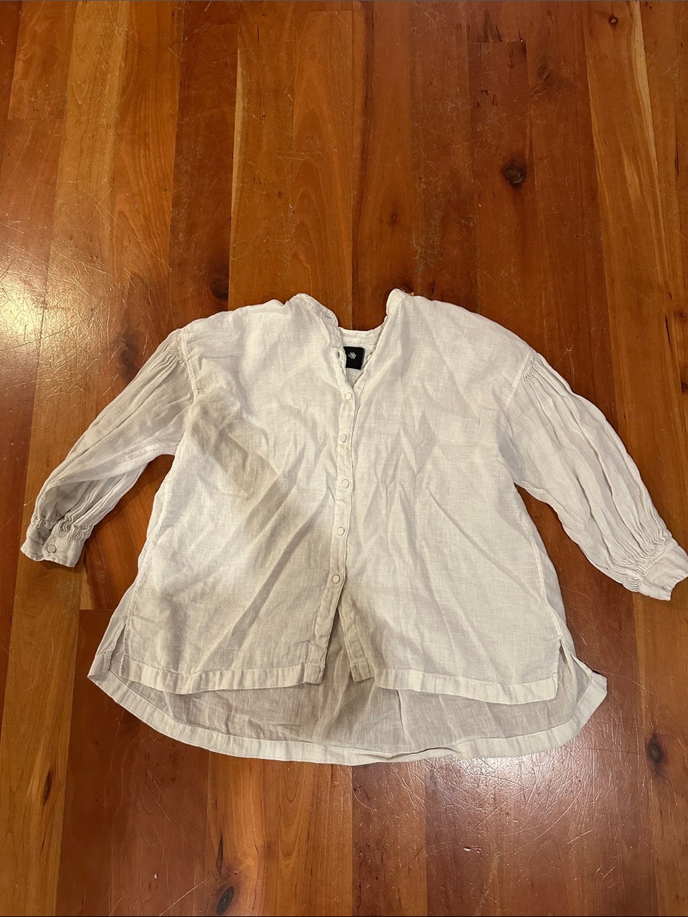 Women’s' Button-Front Lightweight Top in Cream
